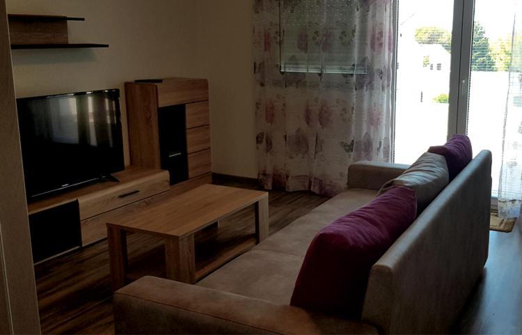 Apartmani Kurjakovic - プナト エクステリア 写真
